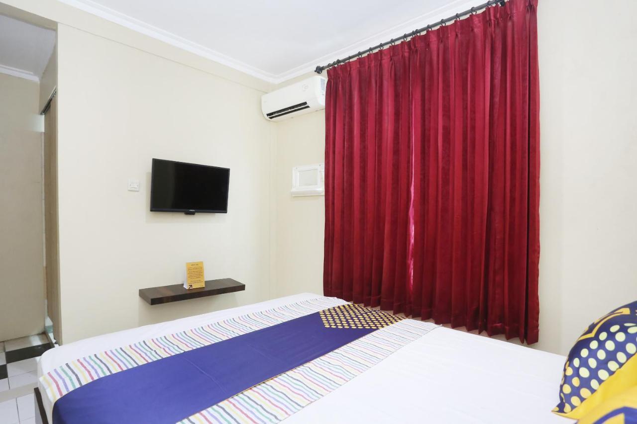 Spot On 2358 Aster Homestay Melati Εξωτερικό φωτογραφία