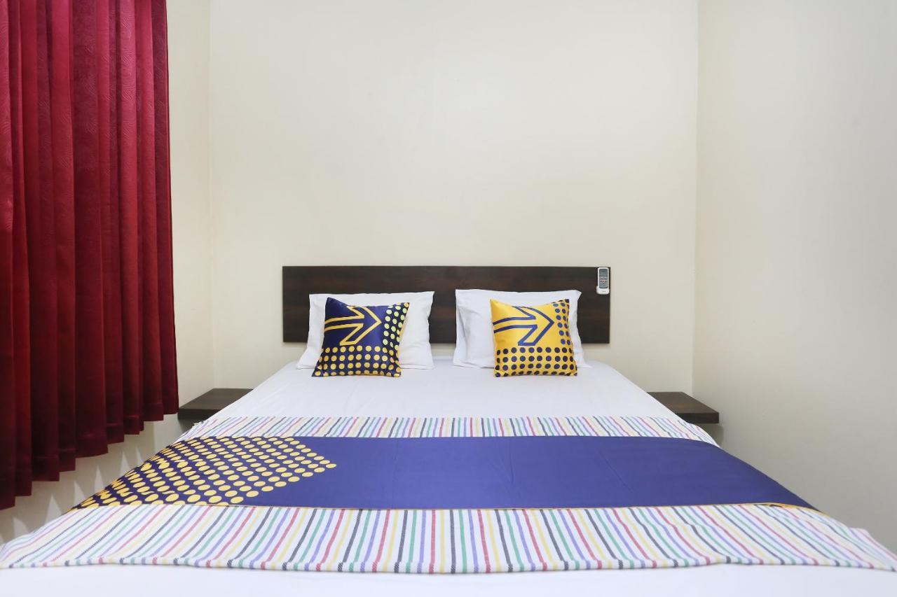 Spot On 2358 Aster Homestay Melati Εξωτερικό φωτογραφία
